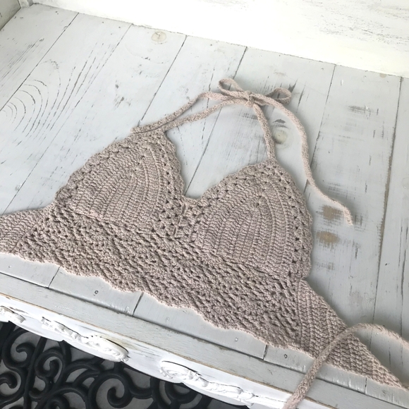 Beige Crochet Halter Top Backless Bikini Style Handmade in Women's Small/Medium - Picture 8 of 8
